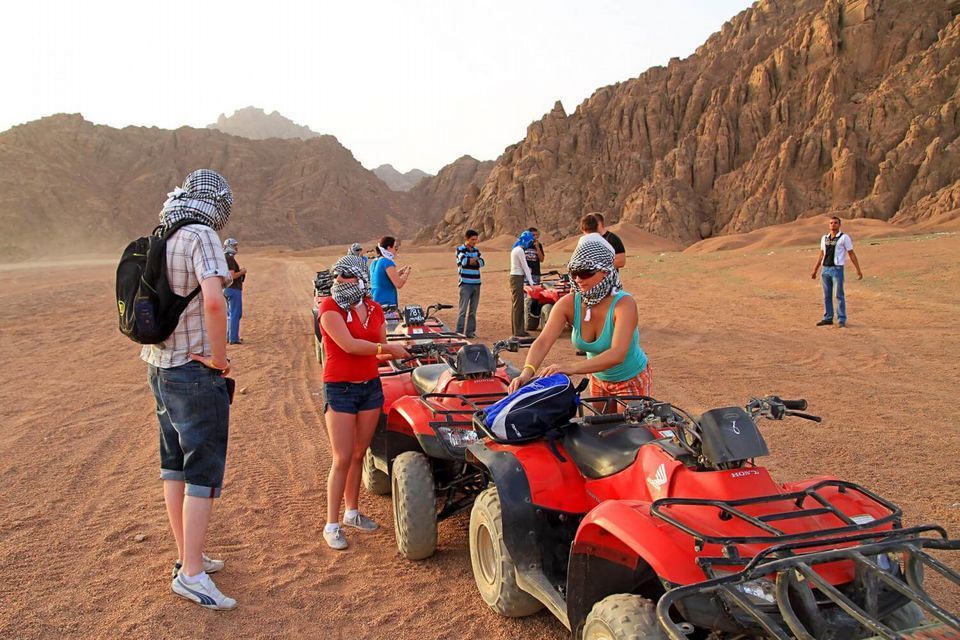 Sunset Desert Safari Trip by Quad Bike Sunset Desert Safari Trip by Quad Bike