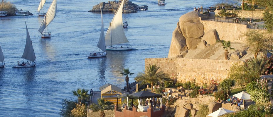 Passeio de Felucca no Nilo em Aswan