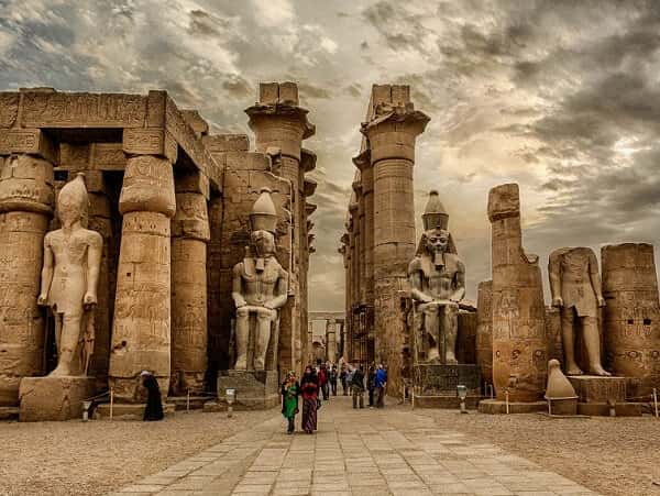 Tour de 6 días por El Cairo y Luxor con espectáculo de luz y sonido y globo