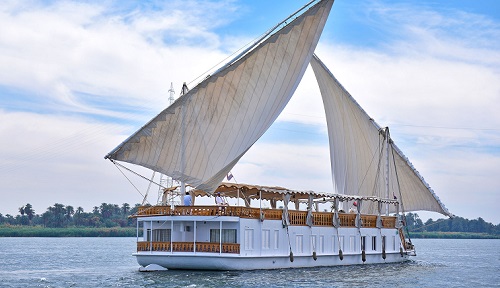 Crucero de lujo de 12 días por el Nilo en Dahabiya y recorridos por las pirámides de Egipto