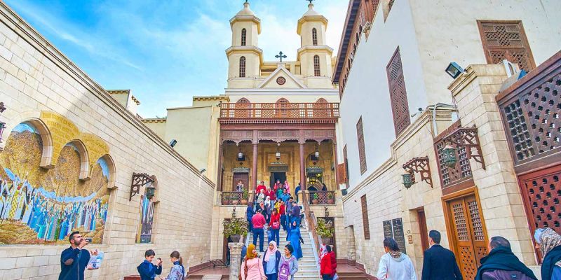 A Igreja Suspensa