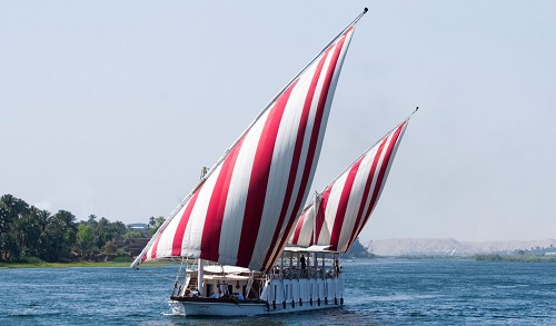 Malouka Dahabiya Crucero por el Nilo